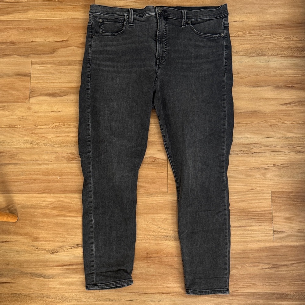 GAP Women's Black Skinny Jeans